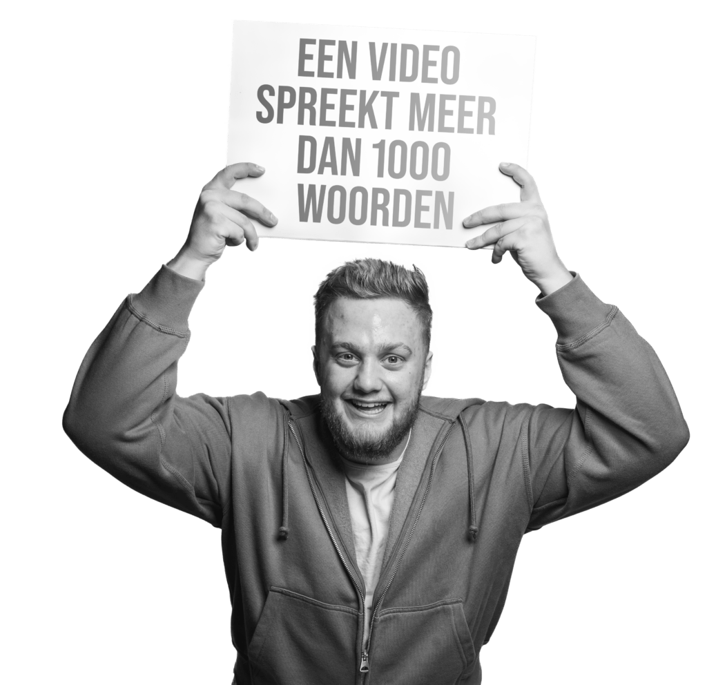 Josh met tekstbord: 'Een video spreekt meer dan 1000 woorden'